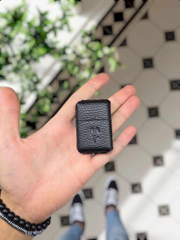 VİSSO Visso 1933 Hakiki Dana Derisi El Yapımı ZİPPO Tarzı Benzinli Çakmak Kılıfı ve Zippo Tarzı Çakmak SİYAH GUTTY