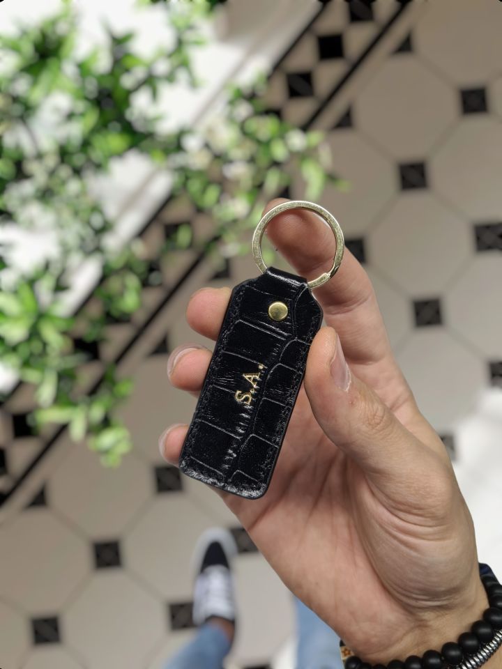 VİSSO 660 HAKİKİ DERİ ÇANTA İSME ÖZEL GÜÇLÜ MIKNATISLI KİLİT AKORDİYON YELPAZE KARTLIK CÜZDAN ERKEK KADIN MODELİ SİYAH Croco + Anahtarlık+ kılıf + Pasaport Kılıf