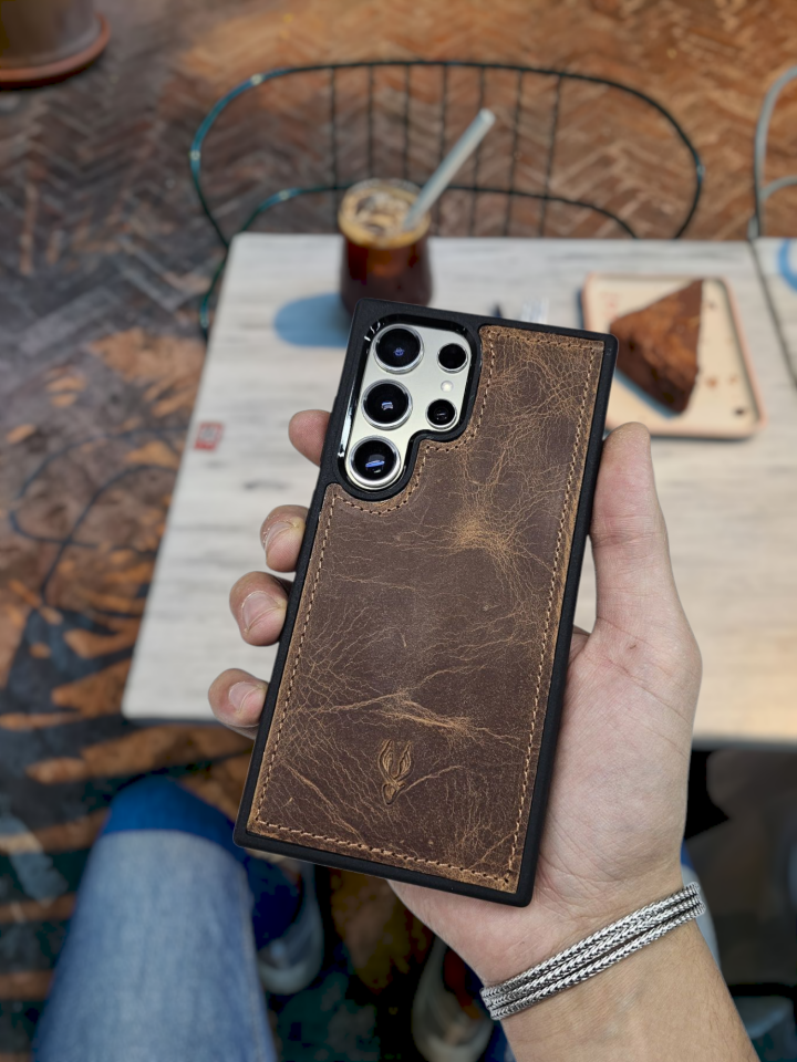 VİSSO Fındık Matrix  Hakiki Deri SAMSUNG GALAXY S25 ULTRA İsim Baskılı Kişiye Özel Deri Telefon Kılıfı KARGO BEDAVA  Fındık Matrix