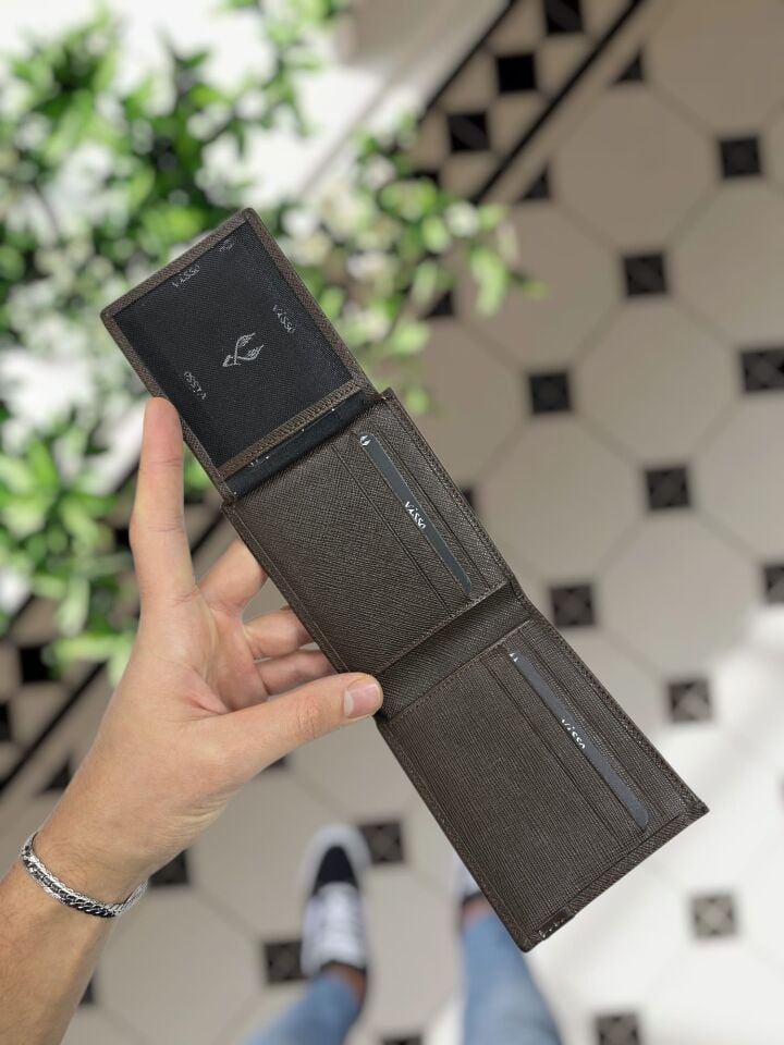 VİSSO 1272 Hakiki Deri İsme Özel  Erkek Cüzdan Çanta Portföy Kahverengi Prada