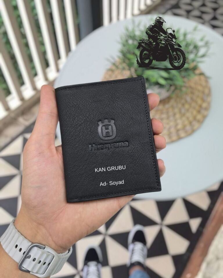 Husqvarna MOTOSİKLET Hakiki Deri Ruhsat Kılıfı İsme Özel Çanta Erkek Kadın Unisex Modeli Visso Gerçek Dana Derisi SİYAH Renk