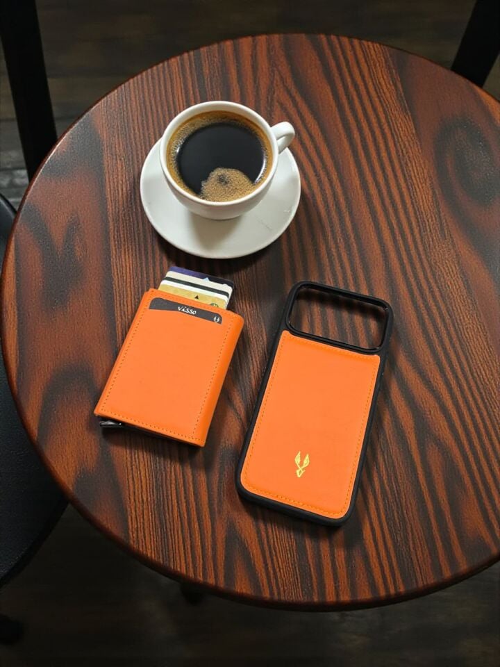 VİSSO 684 Hakiki Deri Kağıt Para Bölmeli Mekanizmalı Kartlık Cüzdan Kişiye Özel Çanta TURUNCU Ve Telefon Kılıfı
