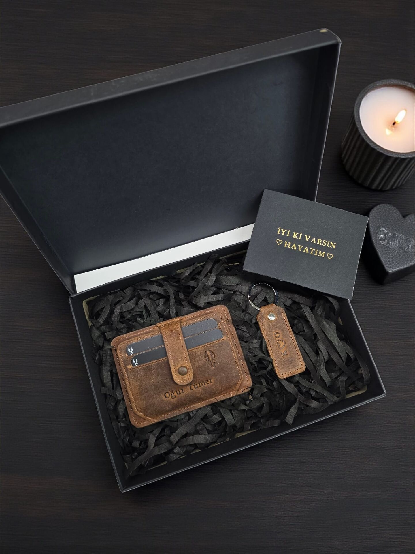 Sevgili VİSSO 653 Kartlık + Anahtarlık Hakiki Deri ÇANTA İSME ÖZEL Kağıt Para Bölmeli Kimlik Kart Gözlü FINDIK MATRİX- AÇIK KAHVERENK Deri ERKEK VE KADIN  Kredi Kartlık Cüzdan + Anahtarlık + Set kutu