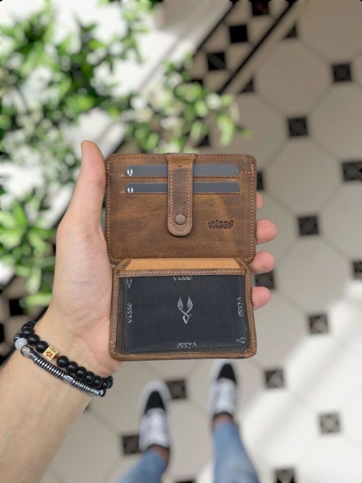 Sevgili VİSSO 653 Kartlık + Anahtarlık Hakiki Deri ÇANTA İSME ÖZEL Kağıt Para Bölmeli Kimlik Kart Gözlü FINDIK MATRİX- AÇIK KAHVERENK Deri ERKEK VE KADIN  Kredi Kartlık Cüzdan + Anahtarlık + Set kutu