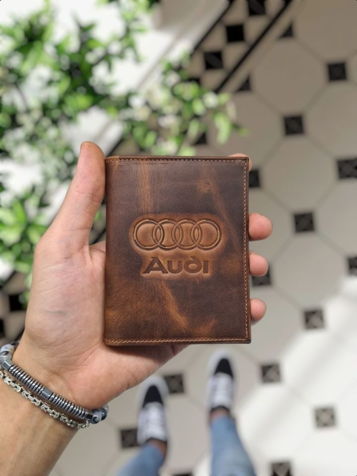 Audi VİSSO 1904 Hakiki Deri Araç Ruhsat Kılıfı İsme Özel Çanta Erkek Kadın Modeli AUDİ FINDIK MATRİXX