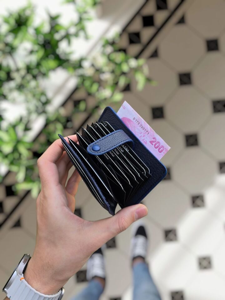 VİSSO 8600 LACİVERT NAPA Hakiki Deri Çıtçıtlı Akordeon Kartlık Akordeon Kimlik Bölmeli Kişiye İsme Özel Bay Bayan Çanta LACİVERT RENK TANITIM FİYATI