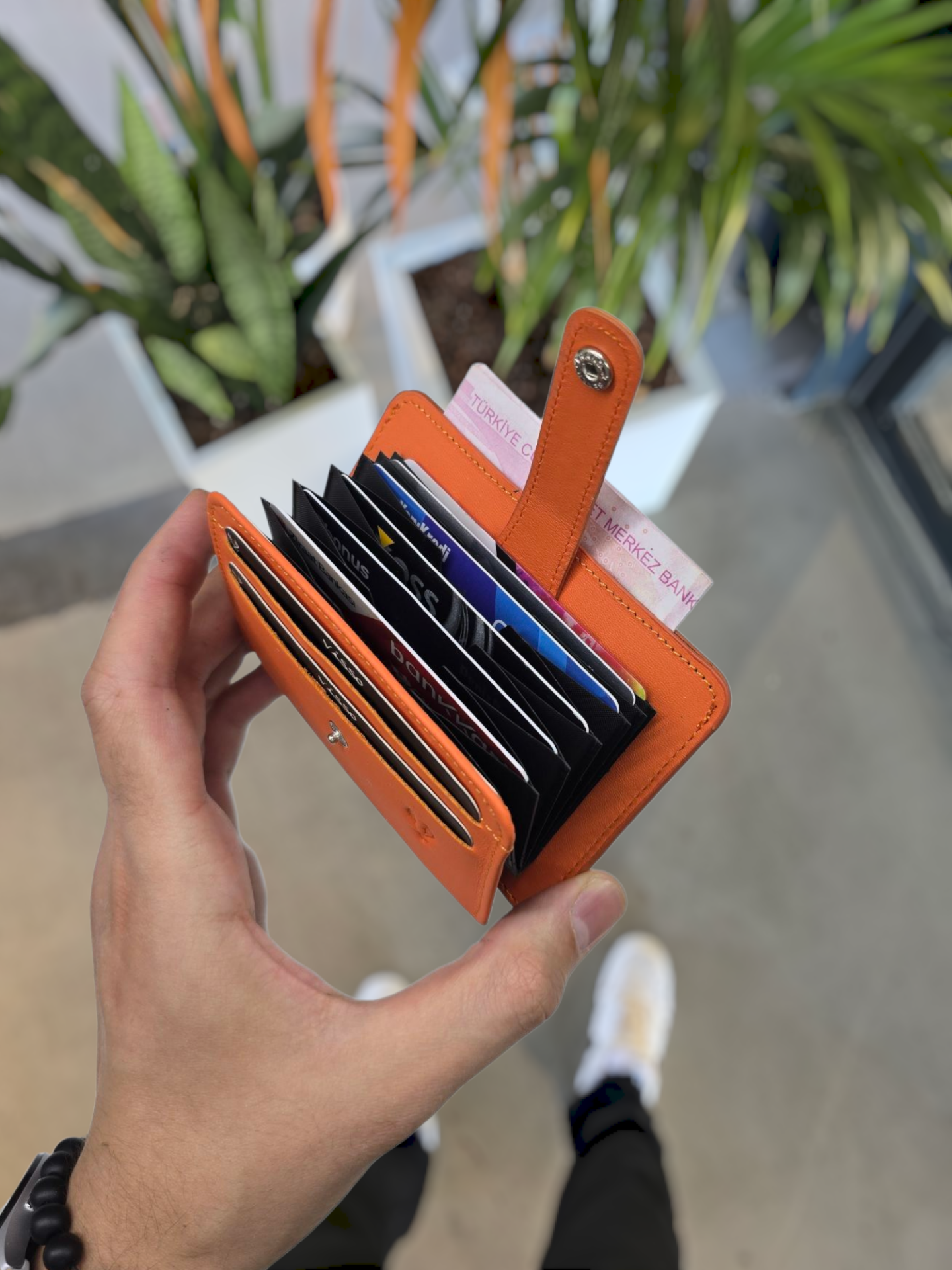 VİSSO 8600 TURUNCU NAPA Hakiki Deri Çıtçıtlı Akordeon Kartlık Akordeon Kimlik Bölmeli Kişiye İsme Özel Bay Bayan Çanta TURUNCU RENK TANITIM FİYATI
