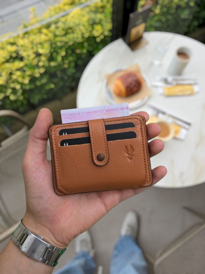 VİSSO 8600 KAHVE NAPA Hakiki Deri Çıtçıtlı Akordeon Kartlık Akordeon Kimlik Bölmeli Kişiye İsme Özel Bay Bayan Çanta KAHVE NAPA