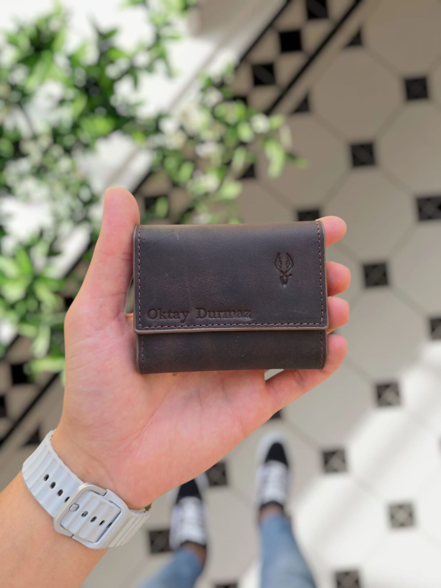 VİSSO 660 KAHVE MATRİX HAKİKİ DERİ ÇANTA İSME ÖZEL GÜÇLÜ MIKNATISLI KİLİT AKORDİYON YELPAZE KARTLIK CÜZDAN ERKEK KADIN MODELİ