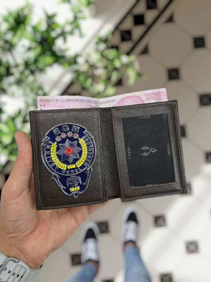 VİSSO 1131 HAKİKİ ORJİNAL DERİ ÇANTA  3 ADET KİMLİK KART GÖZLÜ FERMUARLI KADIN ERKEK CÜZDAN EGM ROZETLİ kahverengi