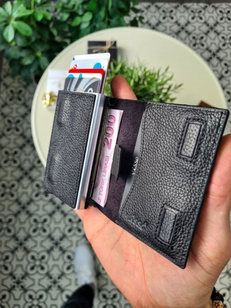 VİSSO 683 SİYAH HAKİKİ DERİ ÇANTA  ÇOK KART KAPASİTELİ KAĞIT PARA BÖLMELİ İSME ÖZEL MEKANİZMALI AKILLI OTOMATİK GÜÇLÜ MIKNATIS KİLİTLİ CÜZDAN KARTLIK
