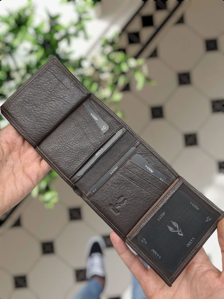 VİSSO 1131 ZABITA Rozetli HAKİKİ ORJİNAL DERİ ÇANTA  3 ADET KİMLİK KART GÖZLÜ FERMUARLI KADIN ERKEK CÜZDAN METAL ROZETLİ Kahverengi