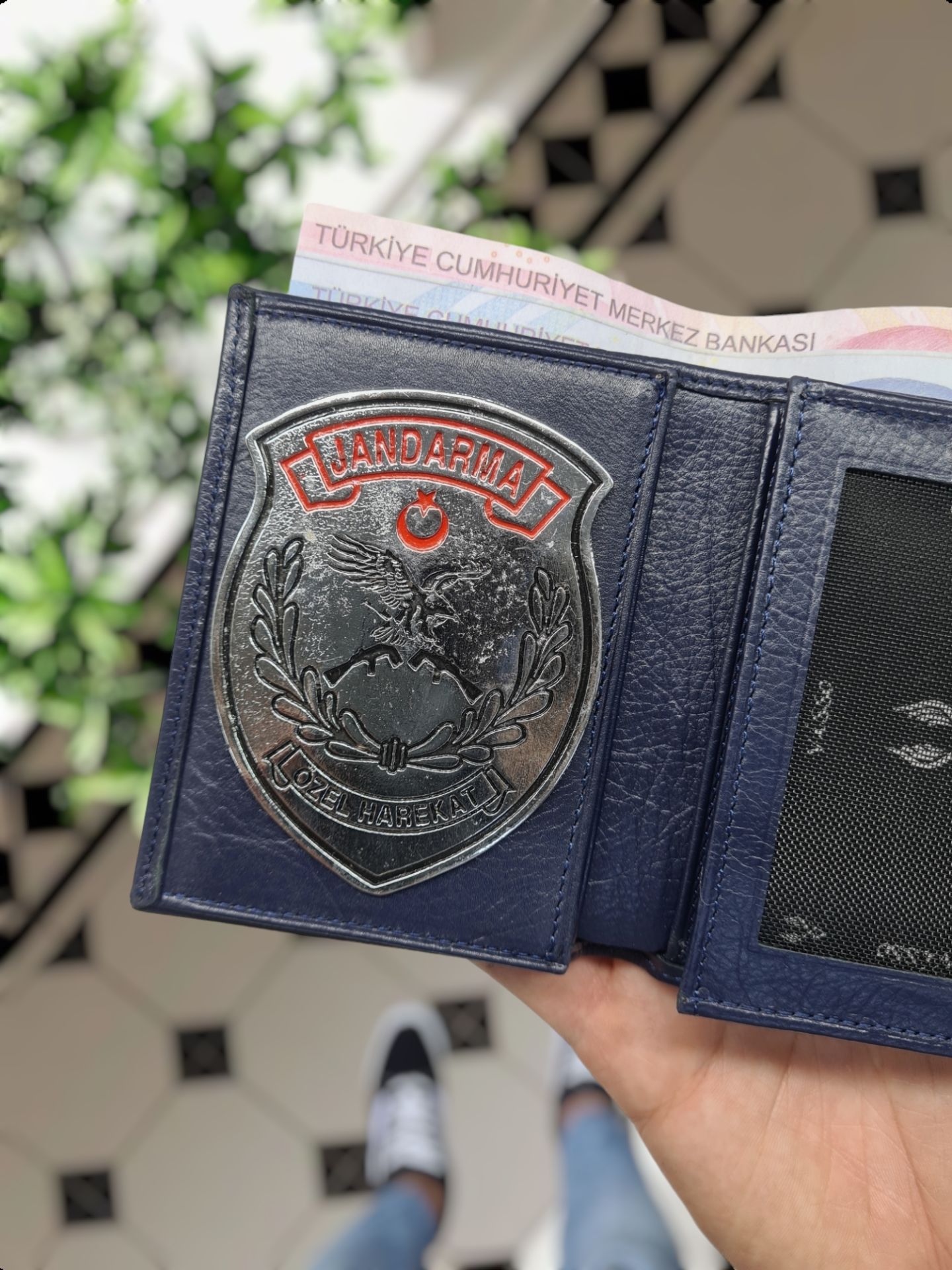 VİSSO 1131 HAKİKİ ORJİNAL DERİ ÇANTA  3 ADET KİMLİK KART GÖZLÜ FERMUARLI KADIN ERKEK CÜZDAN JÖH Metal Rozetli LACİVERT