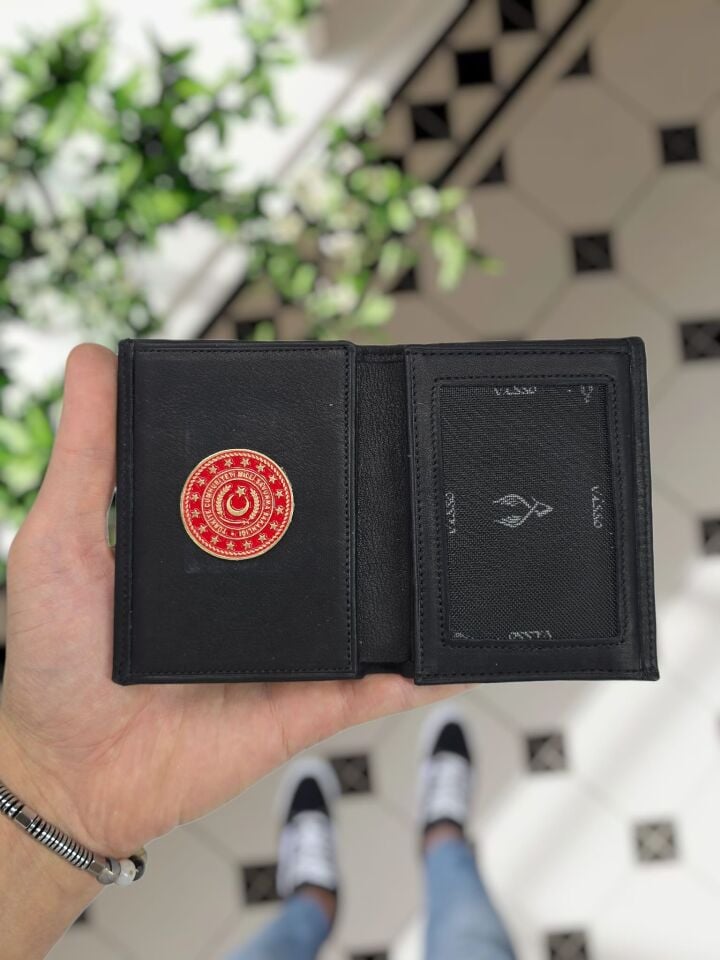 VİSSO 1131 Milli Savunma Rozetli HAKİKİ ORJİNAL DERİ ÇANTA SİYAH RENK 3 ADET KİMLİK KART GÖZLÜ FERMUARLI ROZETLİ KADIN ERKEK CÜZDAN Siyah Renk  Deri