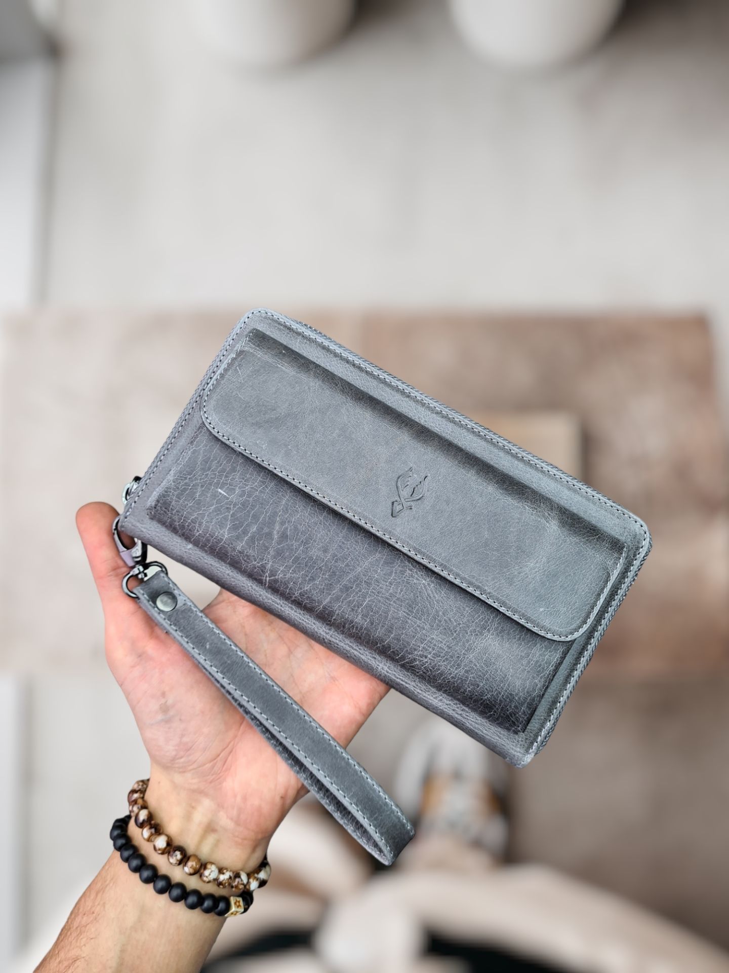 VİSSO 453 Hakiki Deri Fermuarlı El Çantası Gri Crayz