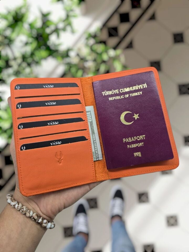 VİSSO 911 HAKİKİ ORJİNAL DERİ ÇANTA KREDİ KART VE KİMLİK HAZNELİ PASAPORTLUK - DERİ PASAPORT KILIFI  Turuncu NAPA