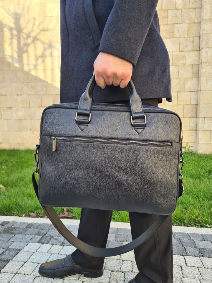 VİSSO 1071 Hakiki Deri Askılı Omuzda Ve Elde Taşınabilen Evrak & Notebook Laptop Çantası Siyah Deri
