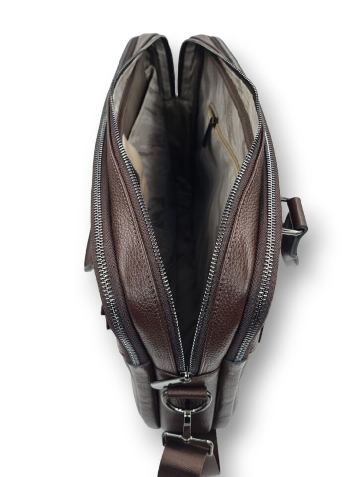 VİSSO 1071 Hakiki Deri Askılı Omuzda Ve Elde Taşınabilen Evrak & Notebook Laptop Çantası Kahverengi Deri