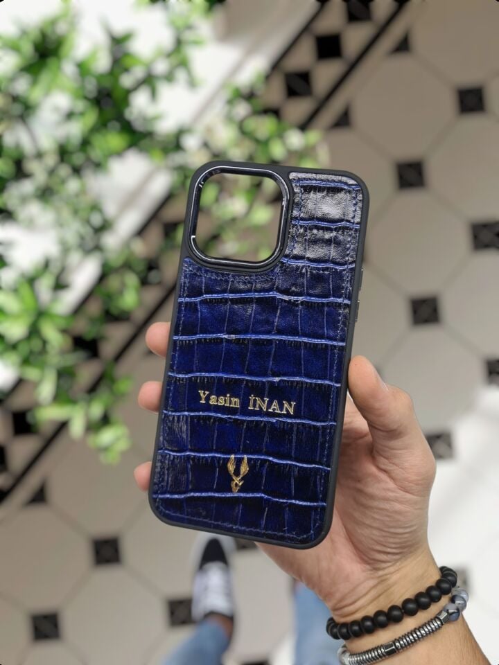 IPHONE LACİVERT  RENK TELEFON KILIFI HAKİKİ ORJİNAL GERÇEK DANA DERİSİ Kişiye Özel İsim Baskılı Kadın Erkek Unisex Deri Koruyucu Telefon Kılıfı LACİVERT CROCO