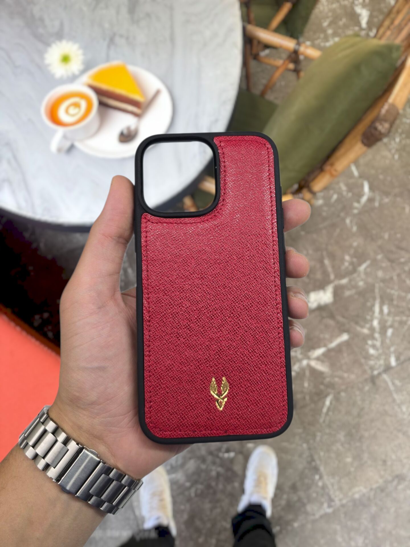 İphone 13 PRO MAX Uyumlu KIRMIZI PRD Renk Deri Kılıf VİSSO Hakiki Deri İsme Özel Kişiselleştirme Kadın Erkek Kullanım Unisex Telefon Kılıfı