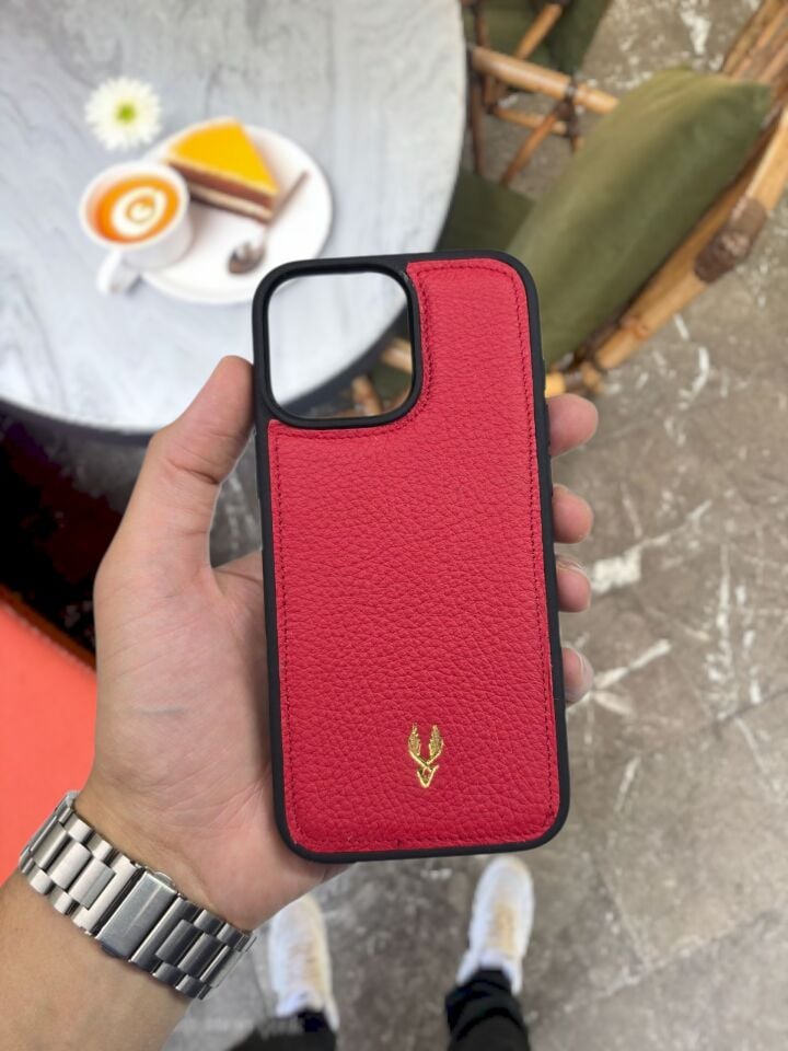 İphone 13 PRO MAX Uyumlu KIRMIZI GUTTY Renk Deri Kılıf VİSSO Hakiki Deri İsme Özel Kişiselleştirme Kadın Erkek Kullanım Unisex Telefon Kılıfı