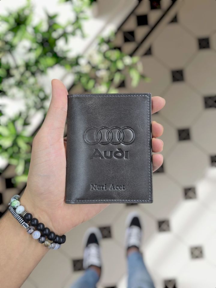 Audi VİSSO 1904 Hakiki Deri Araç Ruhsat Kılıfı İsme Özel Çanta Erkek Kadın Modeli AUDİ GRİ NATURAL CRAYZ