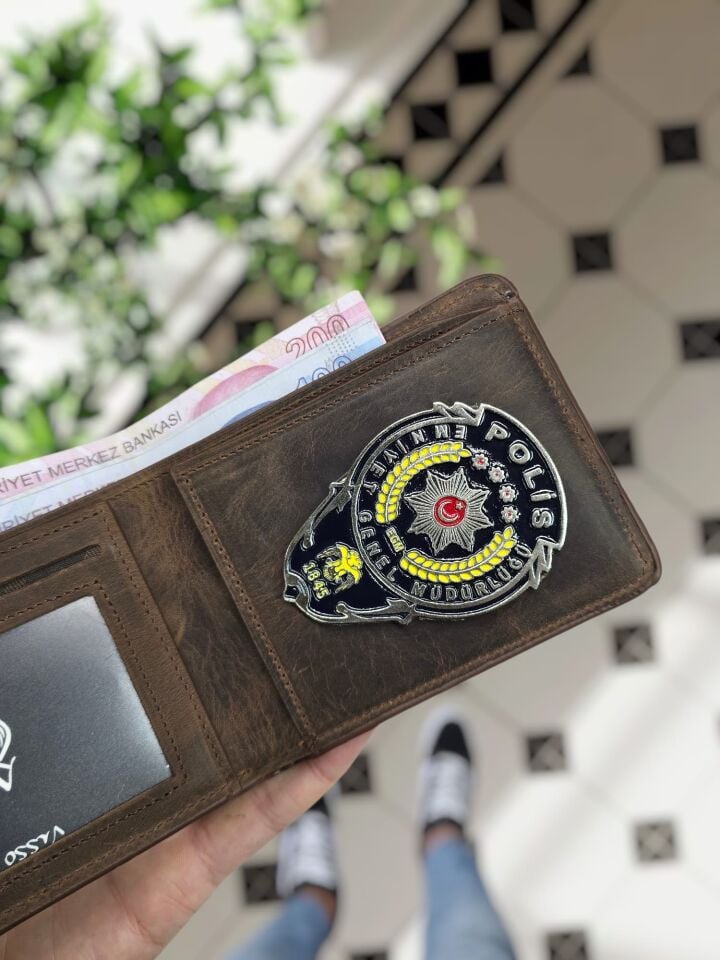 VİSSO 1236 Polis Rozetli HAKİKİ DERİ ÇANTA İSME ÖZEL KAHVE MATRİX POLİS ROZETLİ KAĞIT PARA VE KİMLİK BÖLMELİ ERKEK VE KADIN CÜZDAN