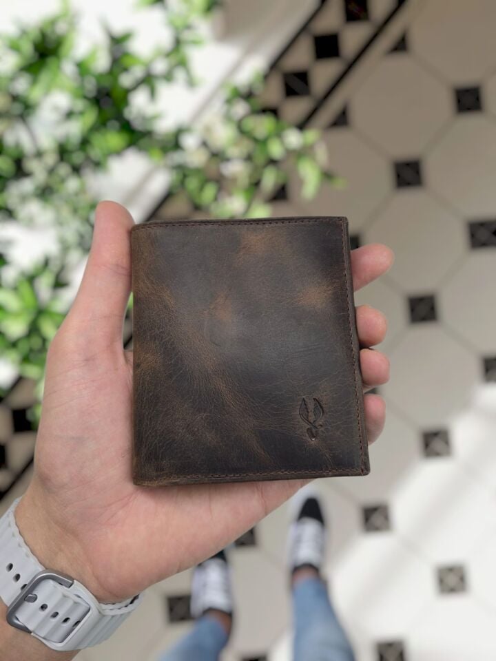 VİSSO 111  Cüzdan + Kemer HAKİKİ DERİ KİMLİK BÖLMELİ BAY BAYAN KULLANIMLI CÜZDAN Kahve Matrix