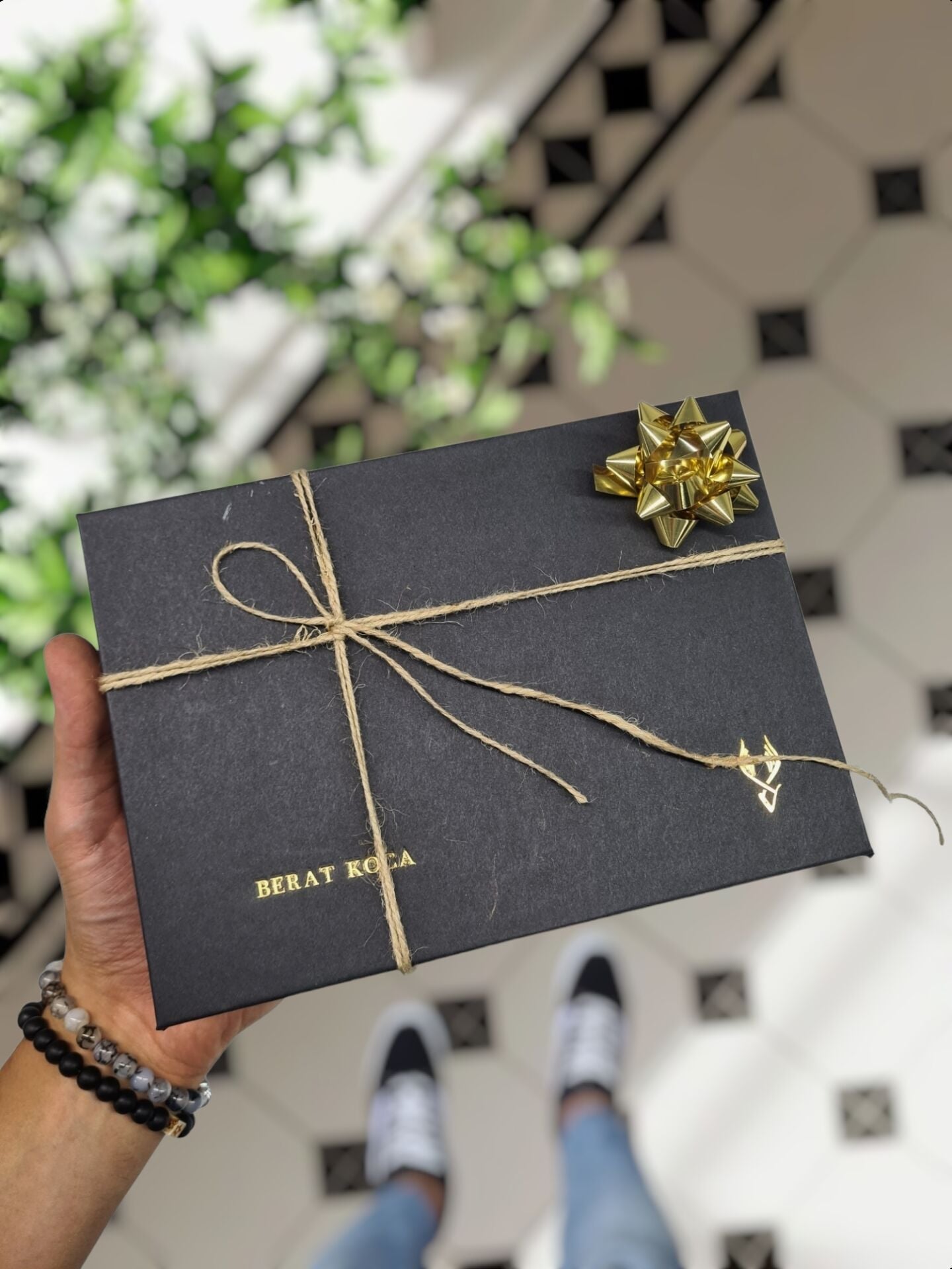 VİSSO 111  Cüzdan + Kemer HAKİKİ DERİ KİMLİK BÖLMELİ BAY BAYAN KULLANIMLI CÜZDAN Kahve Matrix