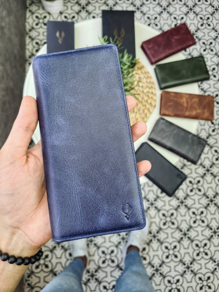 VİSSO 902 Hakiki Deri El Geçmeli Kordonlu Kişiye Özel Telefon Hazneli Cüzdan El Çantası Lacivert Kurtuba