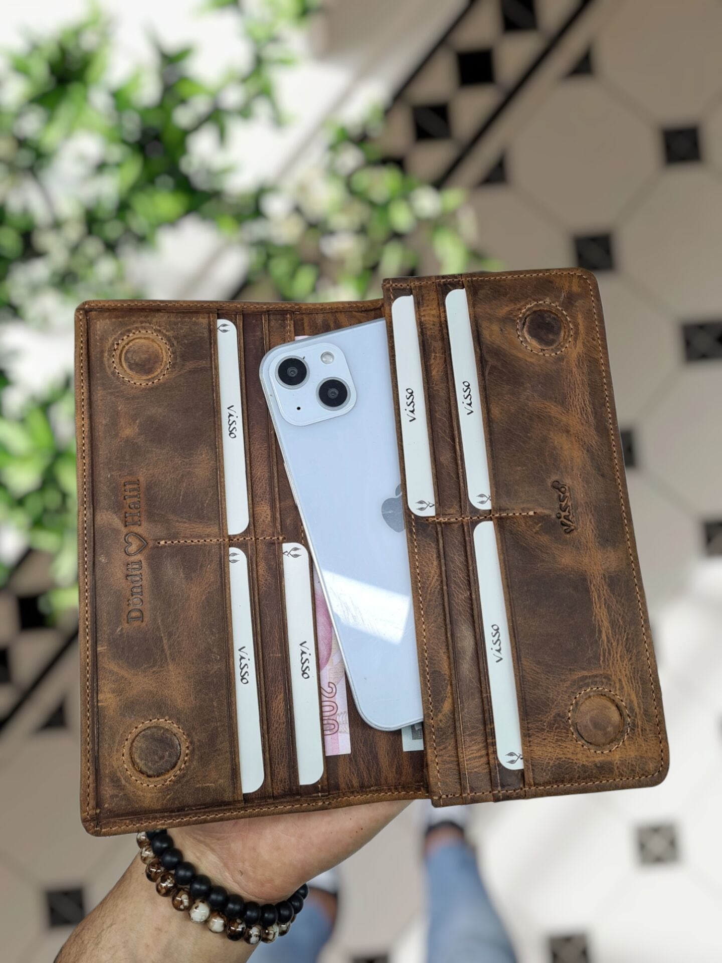 VİSSO 902 Hakiki Deri El Geçmeli Kordonlu Kişiye Özel Telefon Hazneli Cüzdan El Çantası Fındık Matrix