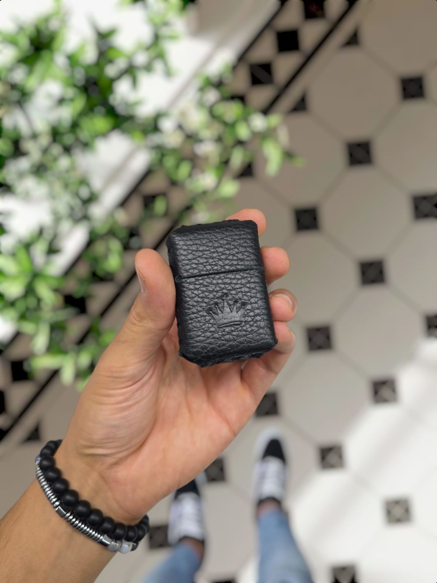 VİSSO Visso 1933 Hakiki Dana Derisi El Yapımı ZİPPO Tarzı Benzinli Çakmak Kılıfı ve Zippo Tarzı Çakmak SİYAH GUTTY Taç Logo