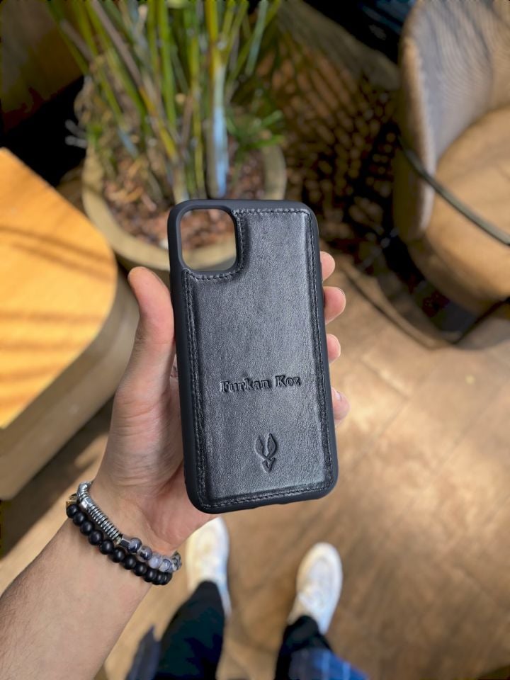 IPHONE Captain Black TELEFON KILIFI VİSSO HAKİKİ ORJİNAL GERÇEK DANA DERİSİ Kişiye Özel İsim Baskılı Kadın Erkek Unisex Deri Koruyucu Telefon Kılıfı CAPTAİN BLACK