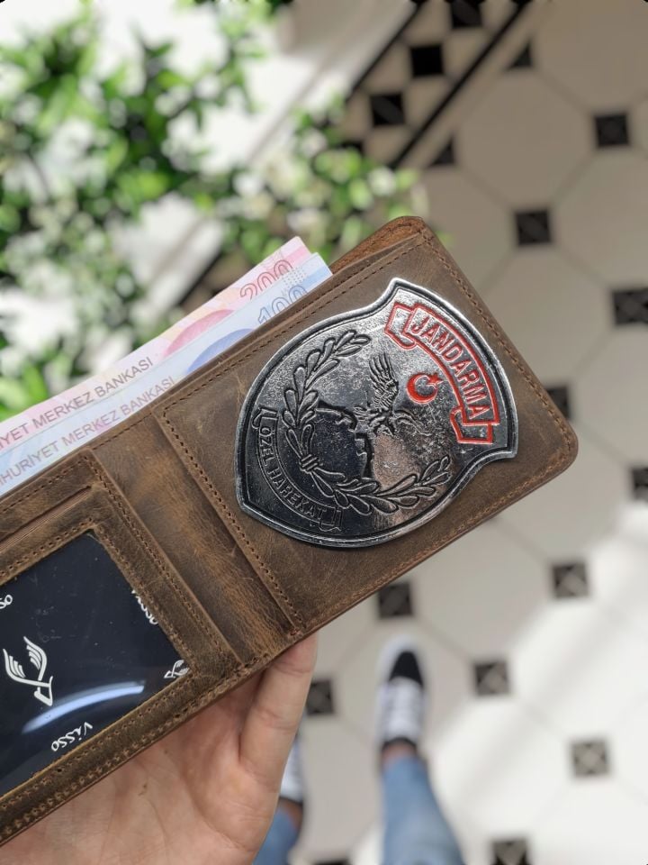 VİSSO 1236 HAKİKİ DERİ ÇANTA İSME ÖZEL KAHVE MATRİX JANDARMA Özel Harekat ROZETLİ KAĞIT PARA VE KİMLİK BÖLMELİ ERKEK VE KADIN CÜZDAN