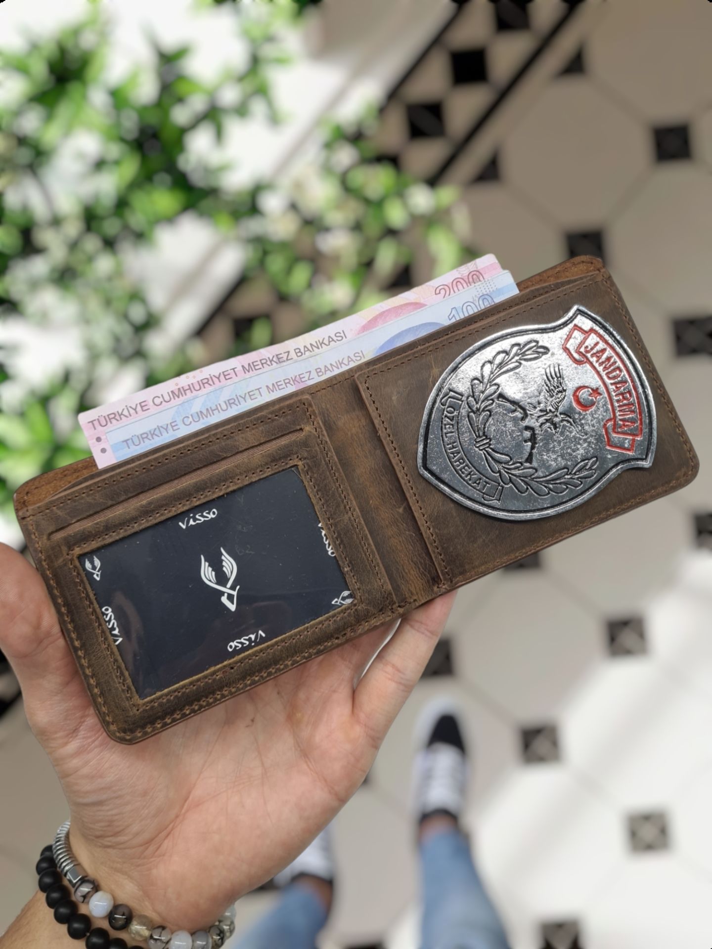 VİSSO 1236 HAKİKİ DERİ ÇANTA İSME ÖZEL KAHVE MATRİX JANDARMA Özel Harekat ROZETLİ KAĞIT PARA VE KİMLİK BÖLMELİ ERKEK VE KADIN CÜZDAN