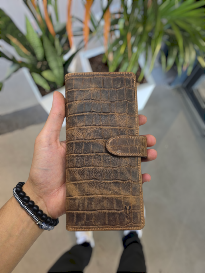 VİSSO 701 HAKİKİ ORİNAL DERİ ÇANTA Kahve Croco RENK ÇOK KARTLIK KAPASİTELİ TELEFON BÖLMELİ ÇITÇITLI KADIN VE ERKEK CÜZDAN EL ÇANTASI MODEL Eskitme Kahve Croco RENK