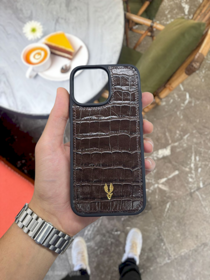 İphone 16 PRO model KAHVE CROCO Deri Kılıf VİSSO Hakiki Deri İsme Özel Kişiselleştirme Kadın Erkek Kullanım Unisex Telefon Kılıf