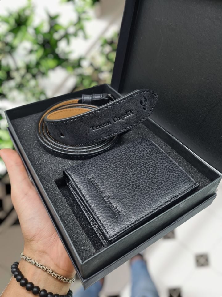 VİSSO 111 Hakiki Deri Cüzdan Ve Kemer Kişiye Özel İsim Baskılı Bozuk Para Cepli Fermuarlı Cüzdan Çanta SİYAH GUTTY  SET