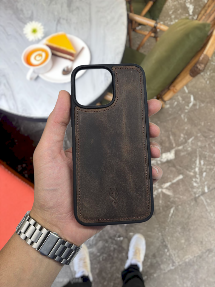 İphone 15 PLUS model  KAHVE MATRİX Deri Kılıf VİSSO Hakiki Deri İsme Özel Kişiselleştirme Kadın Erkek Kullanım Unisex Telefon Kılıf