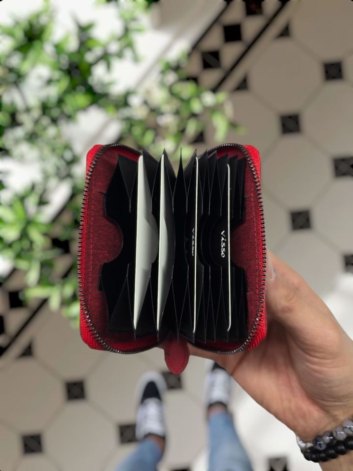 VİSSO 661 GERÇEK DERİ ÇANTA İSME ÖZEL ERKEK VE KADIN İÇİN FERMUARLI AKORDİYON-YELPAZE KREDİ KARTLIK MODEL Kırmızı Nubuk Deri