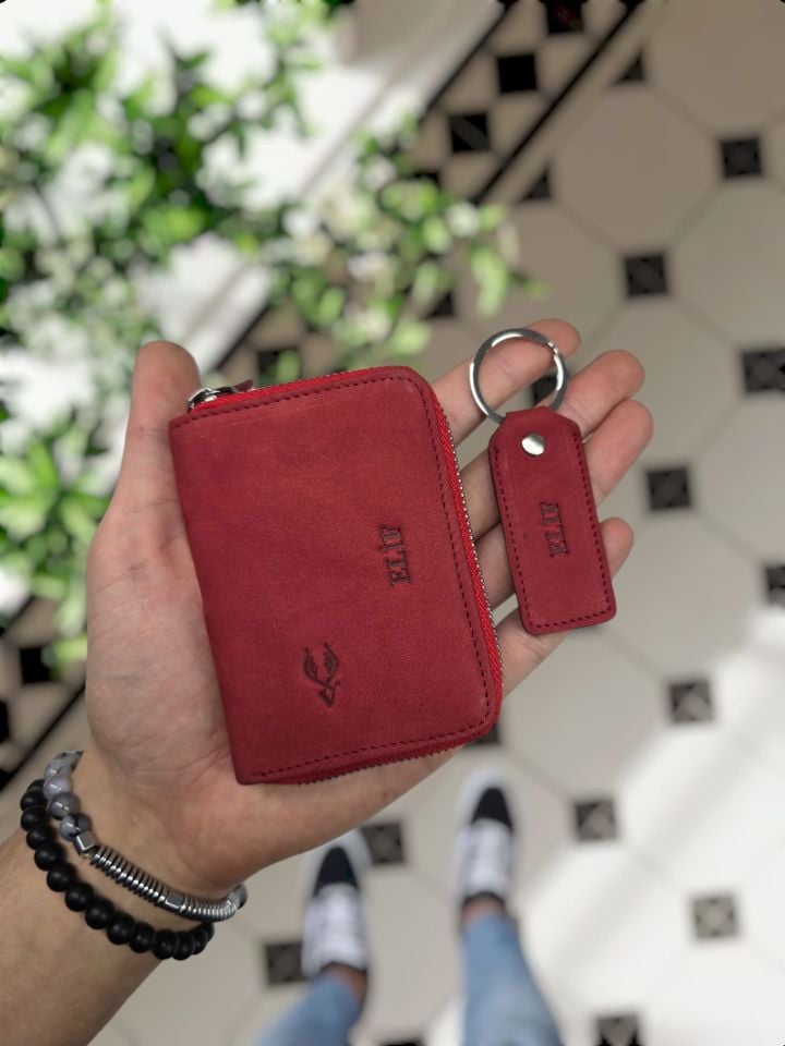 VİSSO 661 GERÇEK DERİ ÇANTA İSME ÖZEL ERKEK VE KADIN İÇİN FERMUARLI AKORDİYON-YELPAZE KREDİ KARTLIK MODEL Kırmızı Nubuk Deri + Anahtarlık