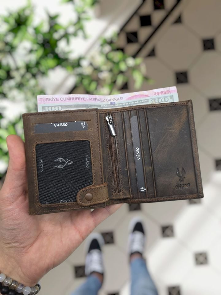 VİSSO 114 HAKİKİ DERİ ÇANTA  İSME ÖZEL ÜÇ KİMLİK KART BÖLMELİ  FERMUARLI KADIN ERKEK ÇITIÇITLI CÜZDAN KAHVE MATRİX CÜZDAN AY-YILDIZ LOGO + ANAHTARLIK