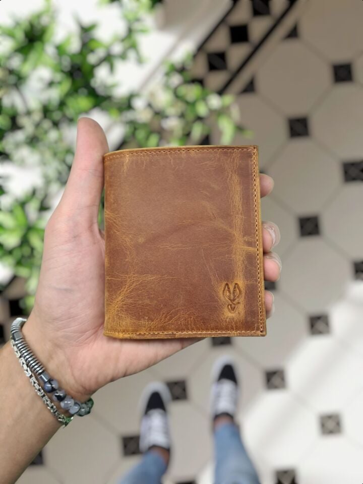 VİSSO 114 HAKİKİ DERİ ÇANTA  İSME ÖZEL ÜÇ KİMLİK KART BÖLMELİ  FERMUARLI KADIN ERKEK ÇITIÇITLI CÜZDAN 114 Taba Matrix