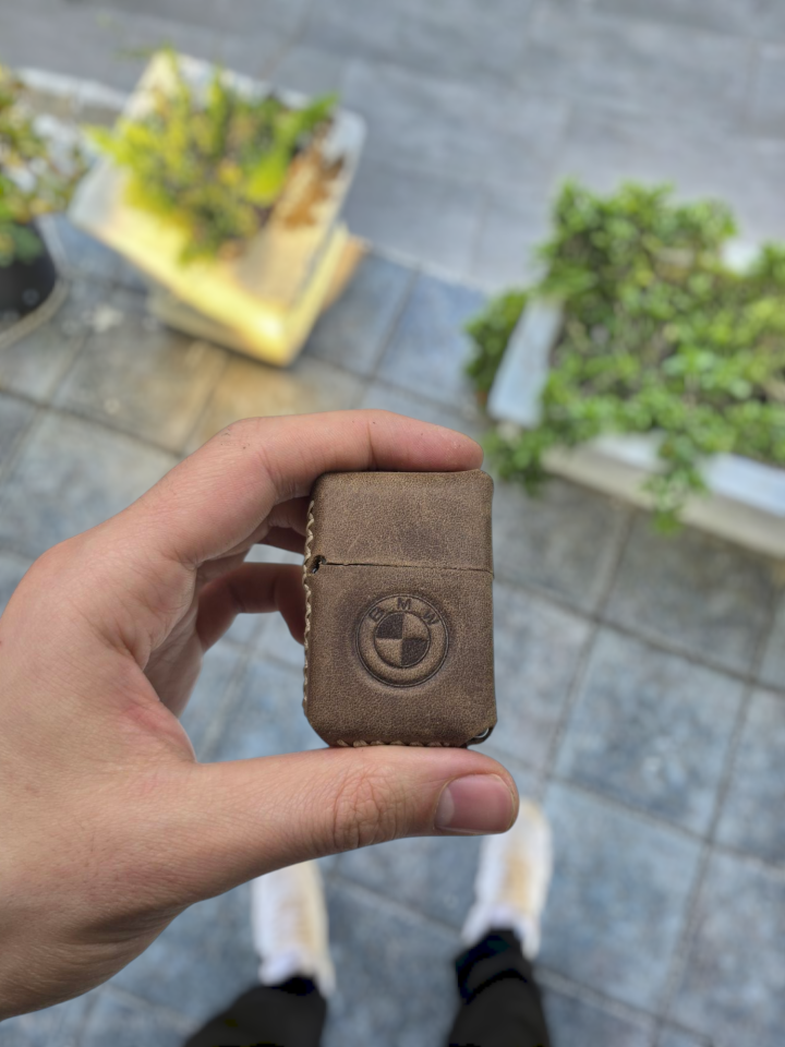VİSSO Visso 1933 Hakiki Dana Derisi El Yapımı ZİPPO Tarzı Benzinli Çakmak Kılıfı ve Zippo Tarzı Çakmak  A. FINDIK CRAYZ BMW