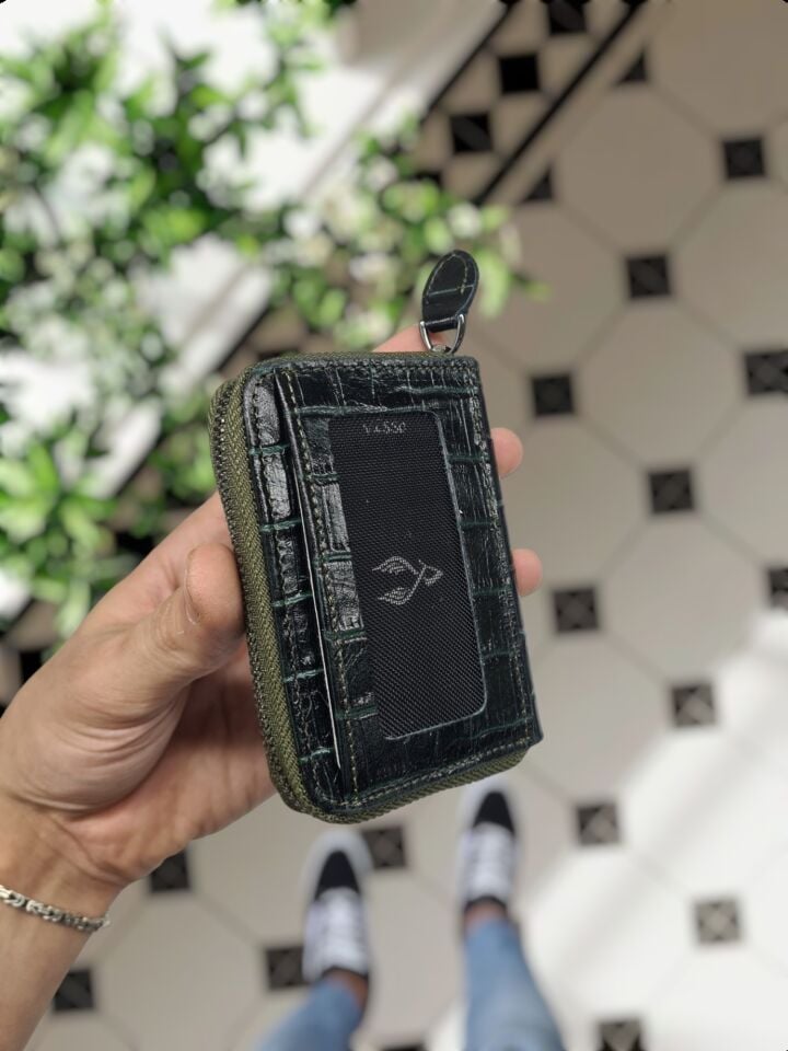 VİSSO 661 GERÇEK DERİ ÇANTA İSME ÖZEL  KCROCO ERKEK VE KADIN İÇİN FERMUARLI AKORDİYON-YELPAZE KREDİ KARTLIK MODEL  Yeşil Croco