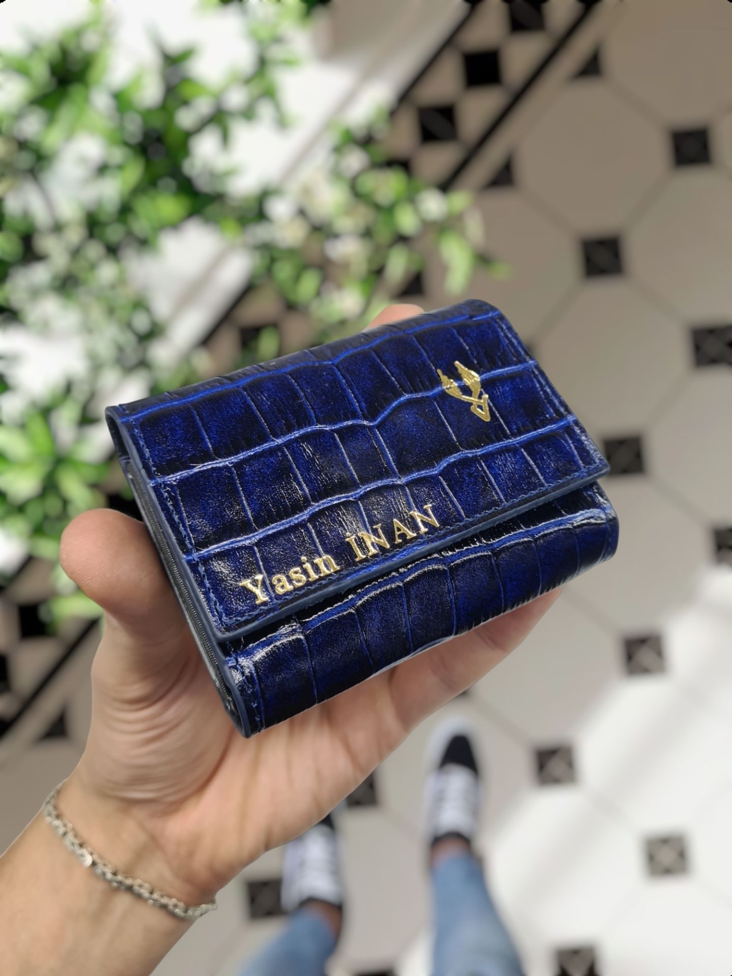 VİSSO 660 Hakiki Deri Kişiye Özel Akordeon Kartlık Model Deri Çanta Lacivert Croco Yaldızlı