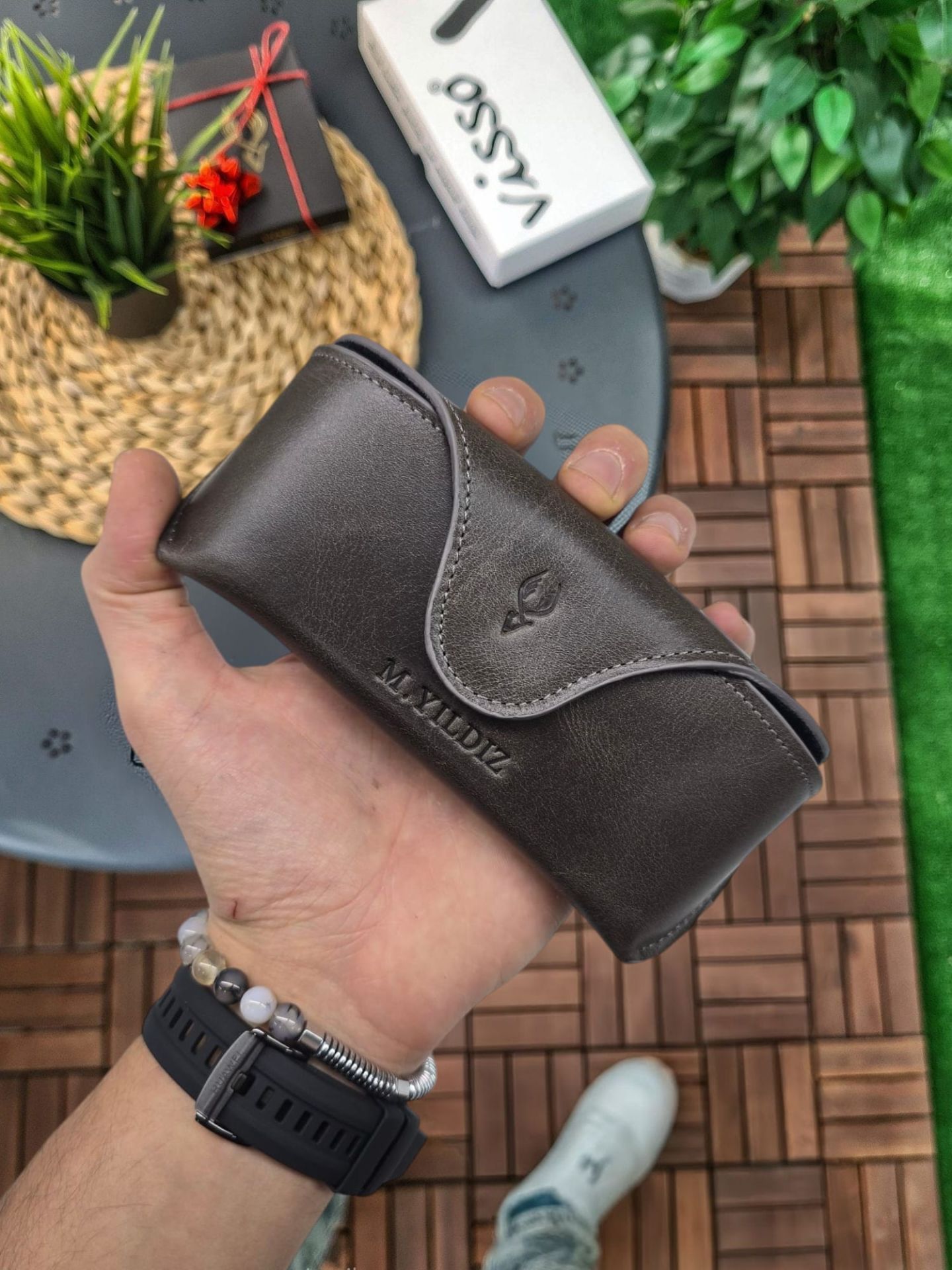 VİSSO 888 Hakiki Deri İsme Özel Deri Gözlük Kılıfı Gri Crayz gözlük çanta