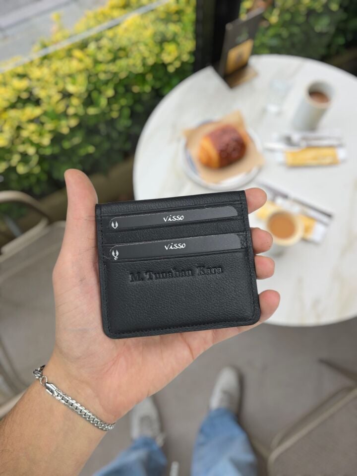 VİSSO 657 HAKİKİ DERİ ÇANTA  İSME ÖZEL SİYAH RENK KAĞIT PARA BÖLMELİ KADIN ERKEK DERİ Mıknatıslı KREDİ KARTLIK Siyah Gutty