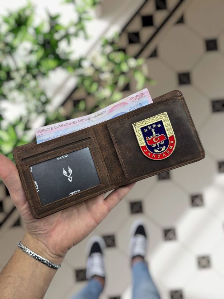 VİSSO 1236 Jandarma Rozetli HAKİKİ DERİ ÇANTA İSME ÖZEL  Jandarma ROZETLİ KAĞIT PARA VE KİMLİK BÖLMELİ ERKEK VE KADIN CÜZDAN Kahve Matrix