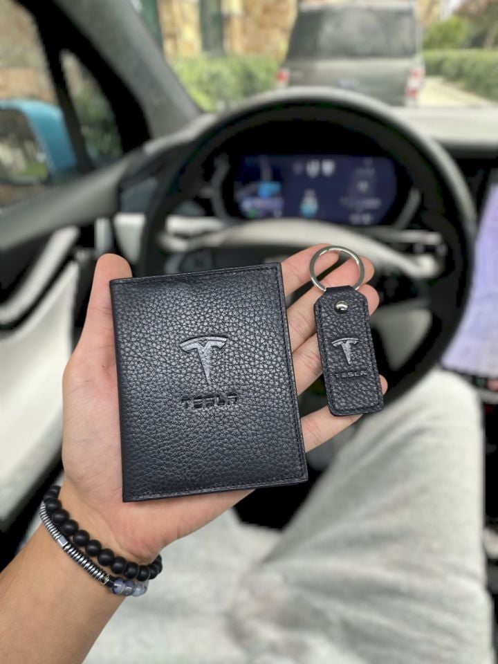TESLA  VİSSO 1904 Hakiki Deri Araç Ruhsat Kılıf İsme Özel Çanta Erkek Kadın Modeli  TESLA SİYAH RENK + ANAHTARLIK
